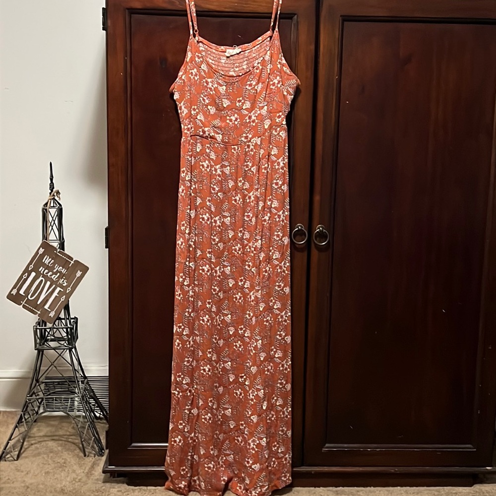 Burnt orange, floral, spaghetti strap, maxi dress.